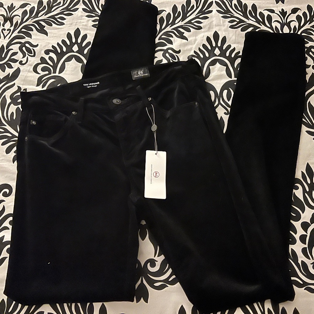 NWT AG Black Stretch Velvet Legging